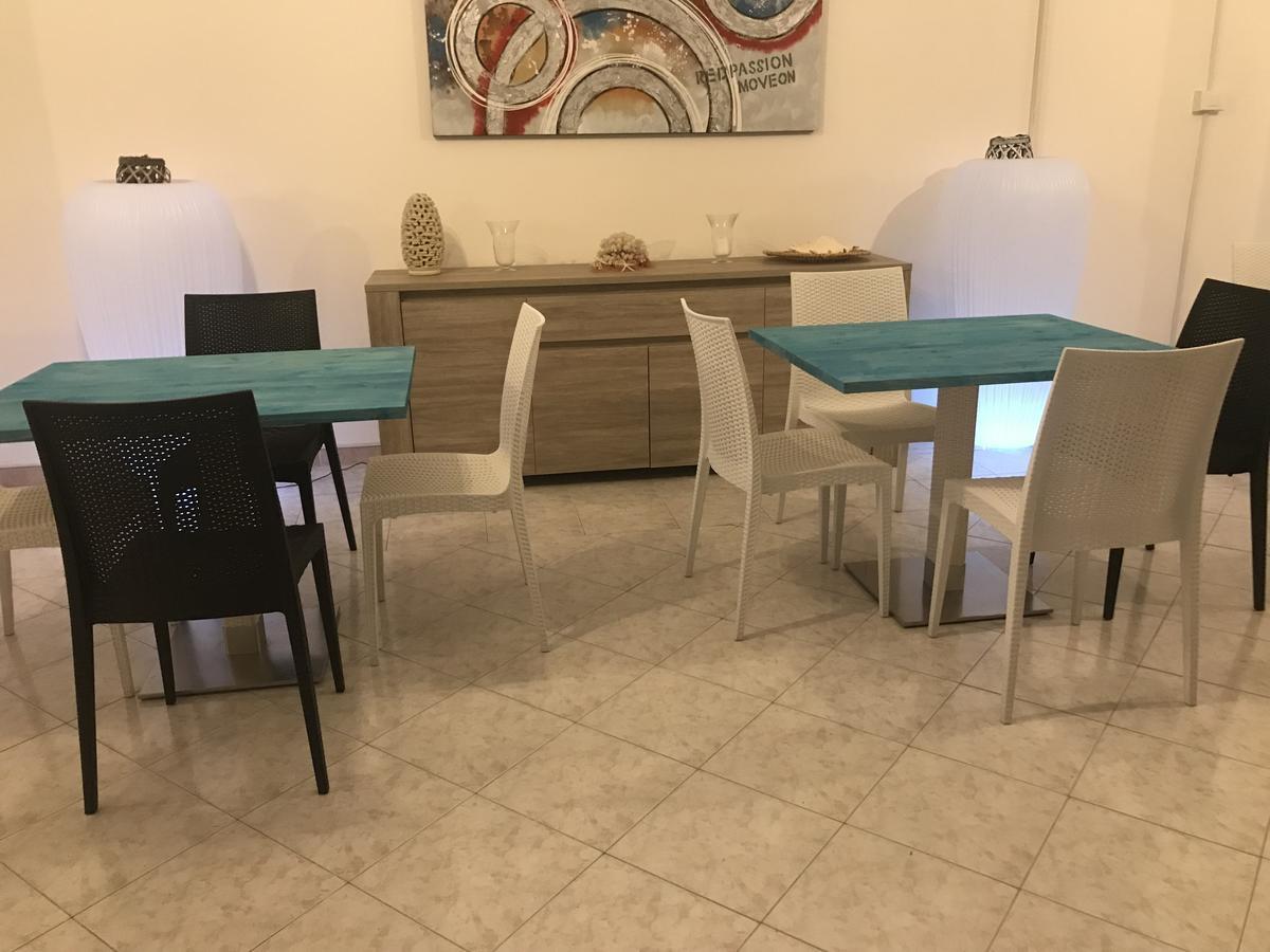Hotel Il Riccio Porto Cesareo Dış mekan fotoğraf