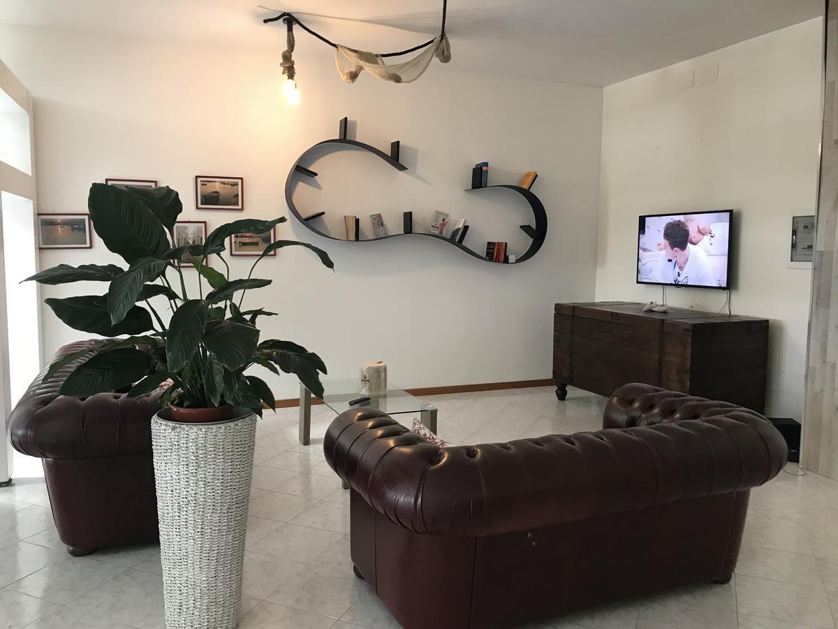 Hotel Il Riccio Porto Cesareo Dış mekan fotoğraf