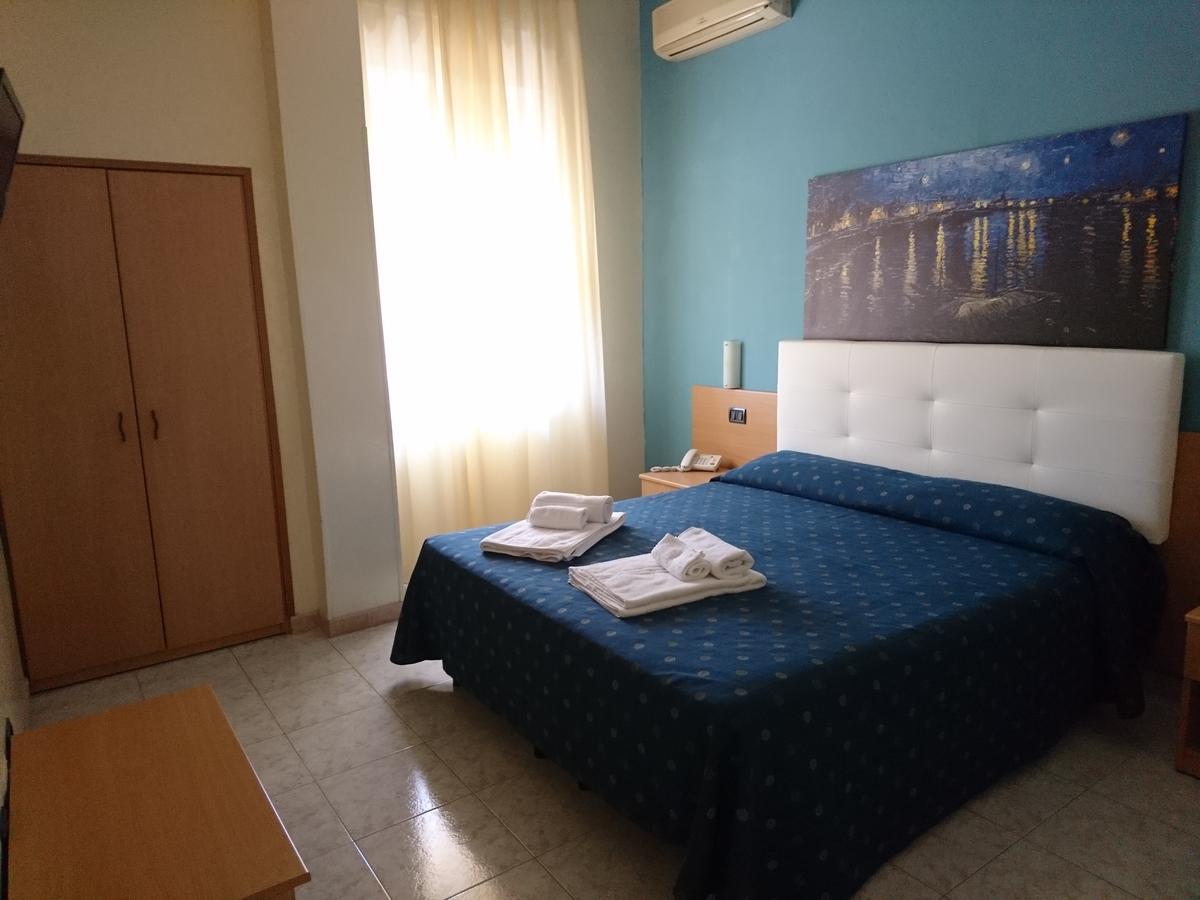 Hotel Il Riccio Porto Cesareo Dış mekan fotoğraf