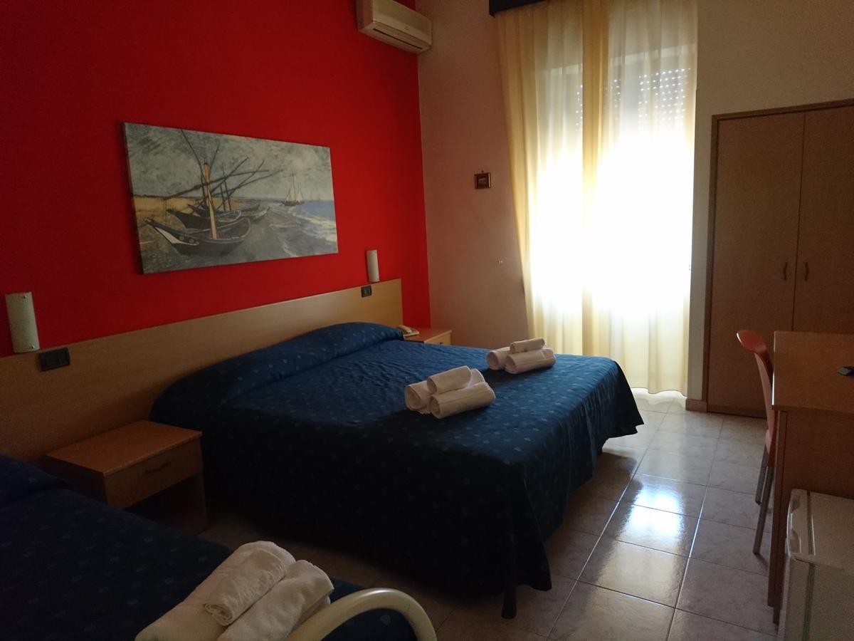 Hotel Il Riccio Porto Cesareo Dış mekan fotoğraf