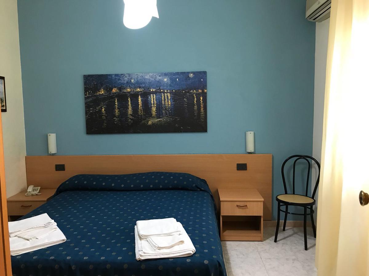 Hotel Il Riccio Porto Cesareo Dış mekan fotoğraf