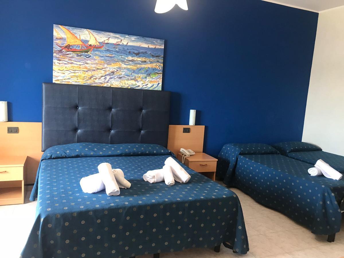 Hotel Il Riccio Porto Cesareo Dış mekan fotoğraf