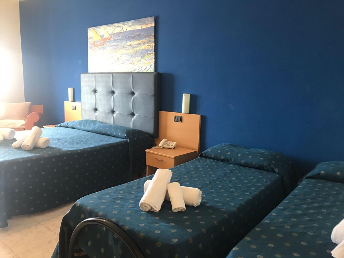 Hotel Il Riccio Porto Cesareo Dış mekan fotoğraf