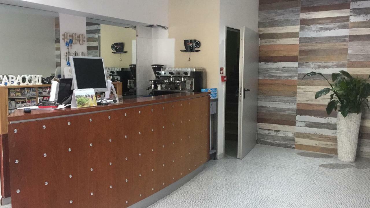 Hotel Il Riccio Porto Cesareo Dış mekan fotoğraf